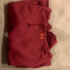 Under Armor Medium Maroon Sweatshirt